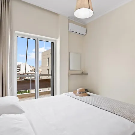 Uplevel Apartment, & Sea View Next To Old Port Lejlighed *